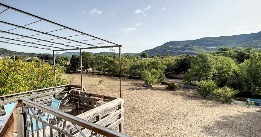 en location saisonnière Maison La Tour Sur Orb
