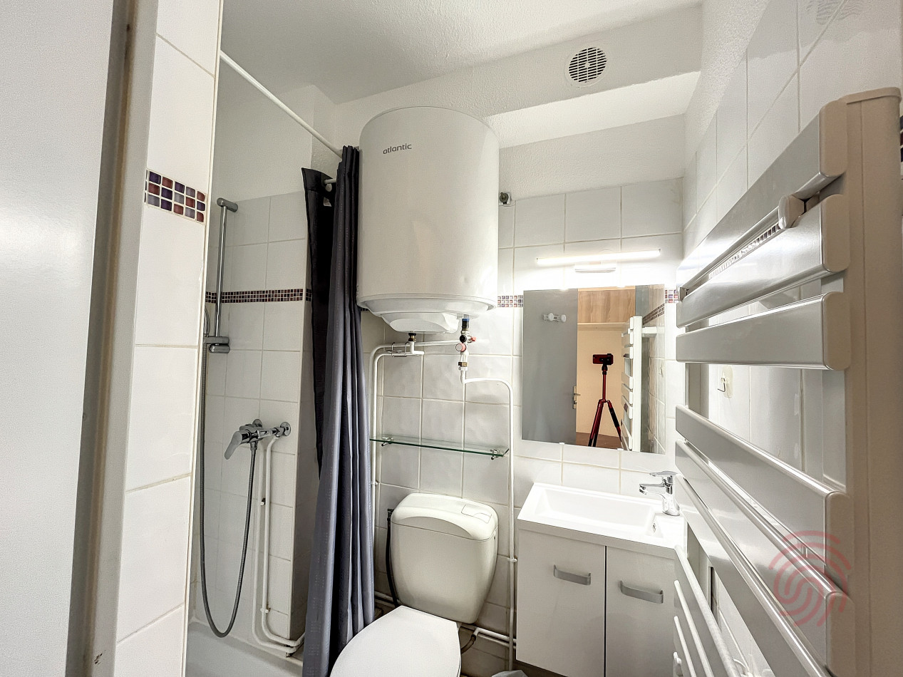 en location saisonnière Appartement Lamalou Les Bains - Photo 8