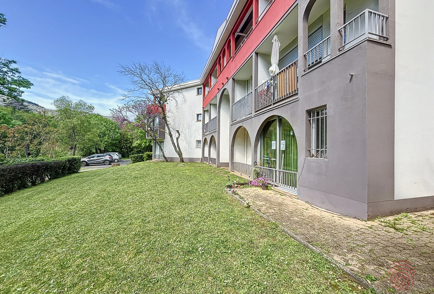 en location saisonnière Appartement Lamalou Les Bains - Photo 13