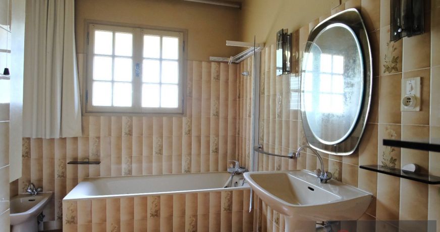 vente Maison Lamalou Les Bains