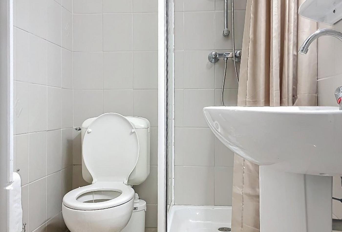 letting Appartement Bedarieux - Photo 3