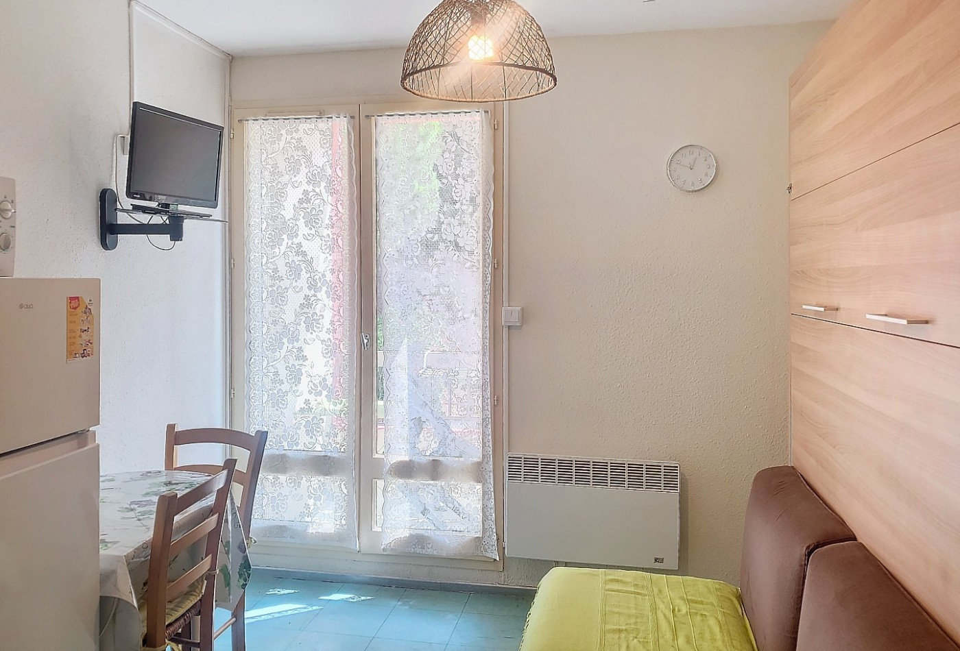 sale Studio Lamalou Les Bains - Photo 1