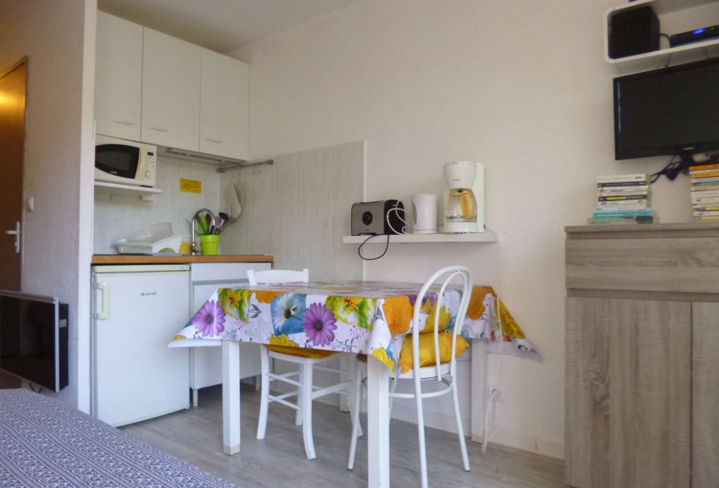 sale Studio Lamalou Les Bains - Photo 2