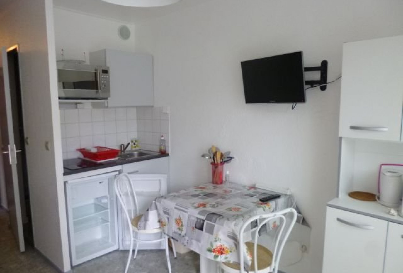 sale Studio Lamalou Les Bains - Photo 2