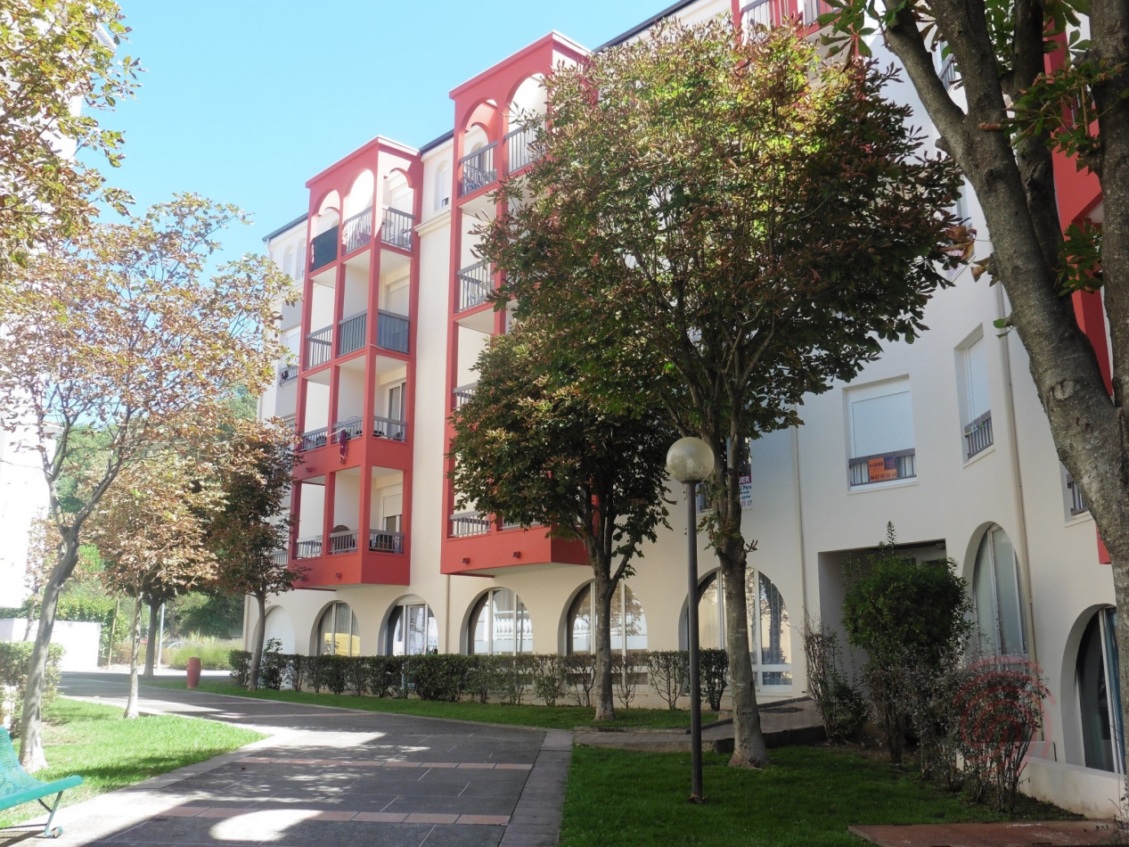 en location saisonnière Appartement Lamalou Les Bains - Photo 9