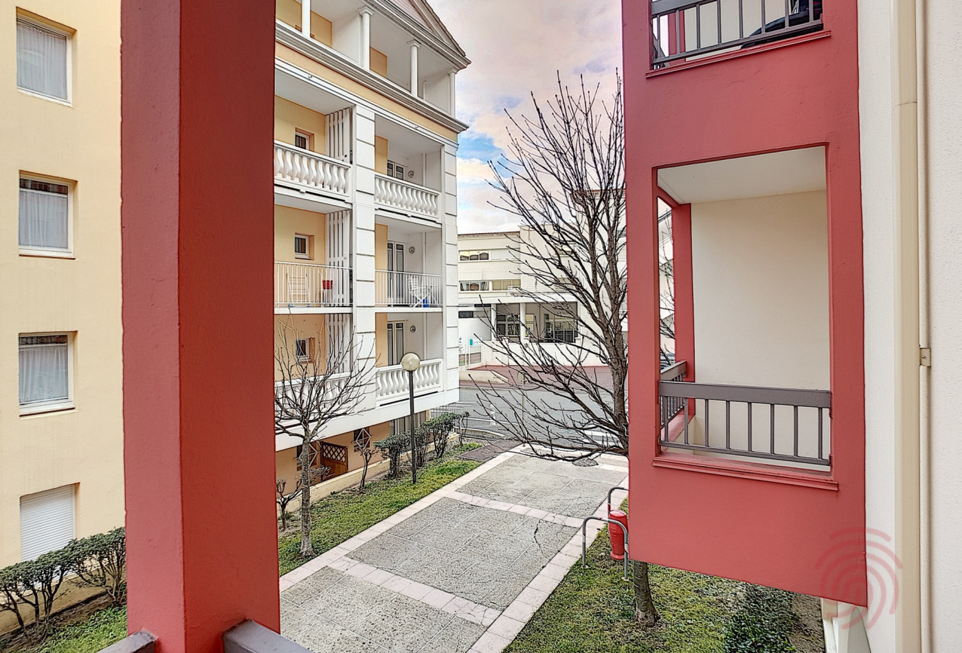 for seasonal lettings Appartement Lamalou Les Bains - Photo 10