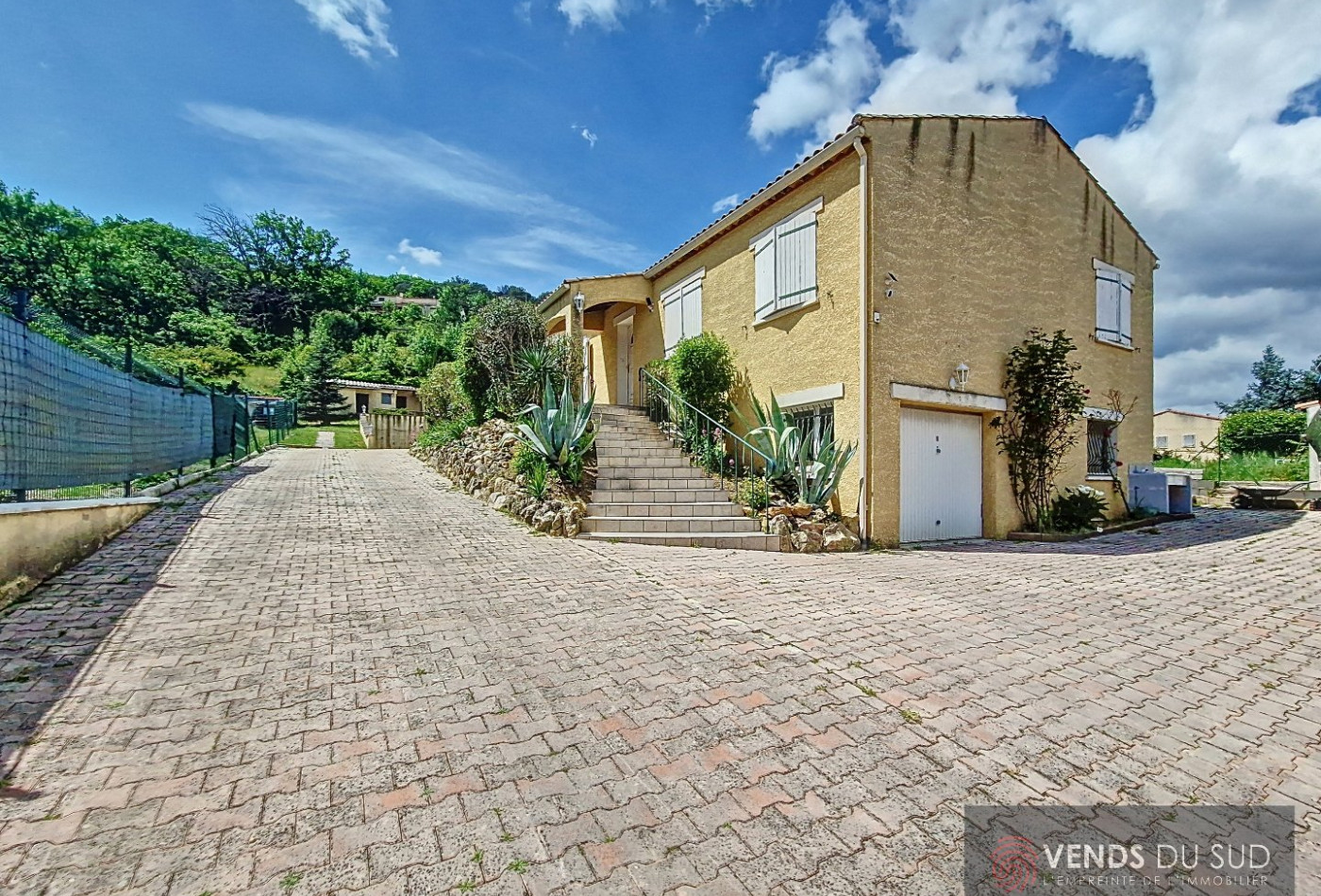 à vendre Villa Le Bousquet D'orb - Photo 1