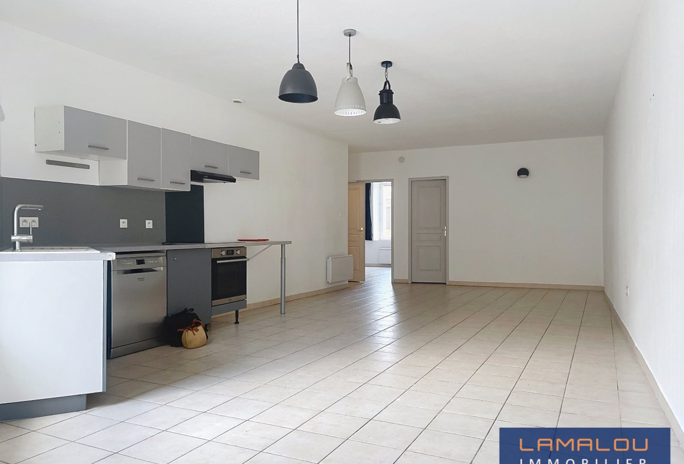 location Appartement Saint Chinian - Photo 1