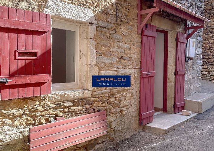 location Maison de village Faugeres