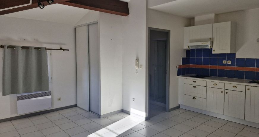 vente Studio Le Poujol Sur Orb