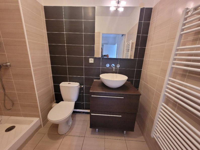 location Appartement Beziers - Photo 9