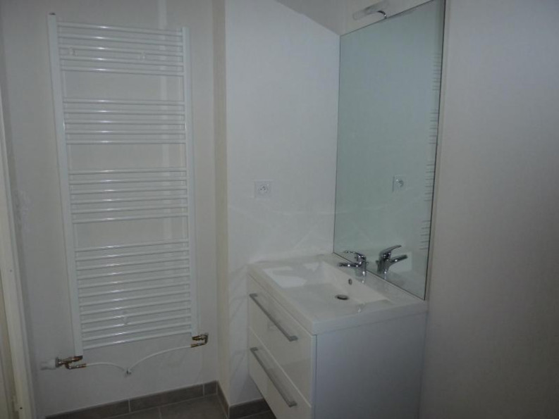 location Appartement Beziers - Photo 8