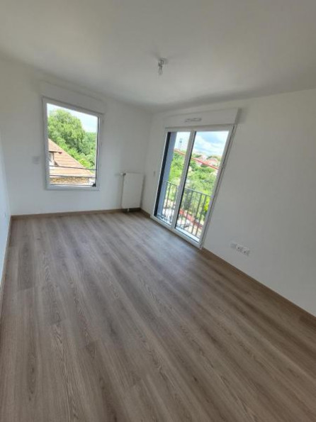 location Appartement Melun - Photo 3
