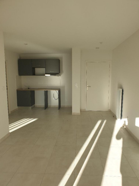 location Appartement Vias - Photo 3