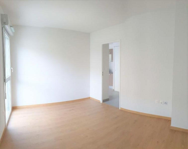 location Appartement Castanet Tolosan - Photo 3