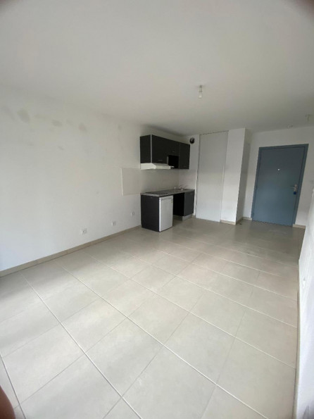location Appartement Beziers - Photo 6