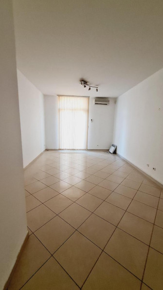 location Locaux d'activité Beziers - Photo 10