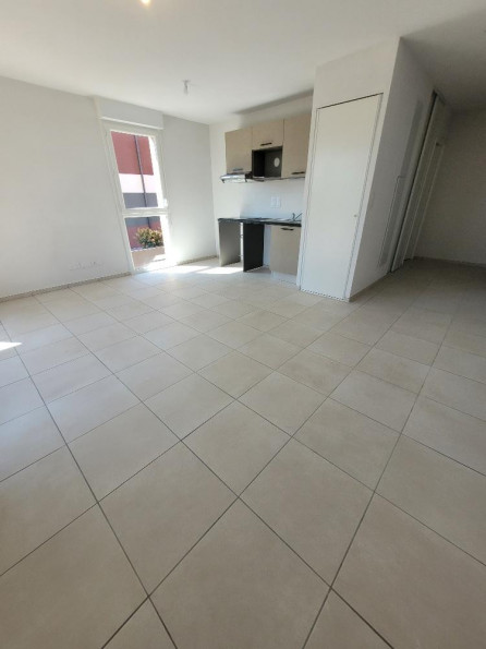 location Appartement Pollestres - Photo 2