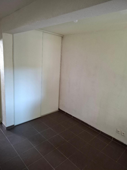 location Appartement Villeneuve Les Beziers - Photo 9