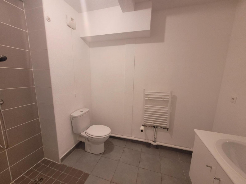 location Appartement Beziers - Photo 10