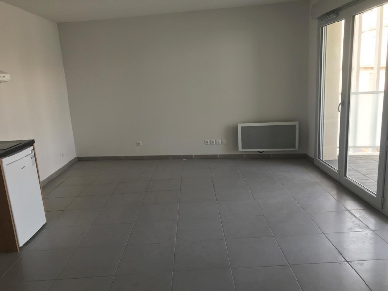 location Appartement Vias - Photo 4