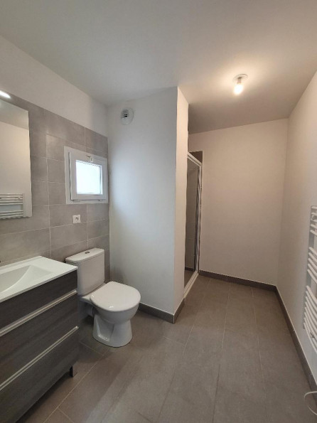 location Appartement Serignan - Photo 8