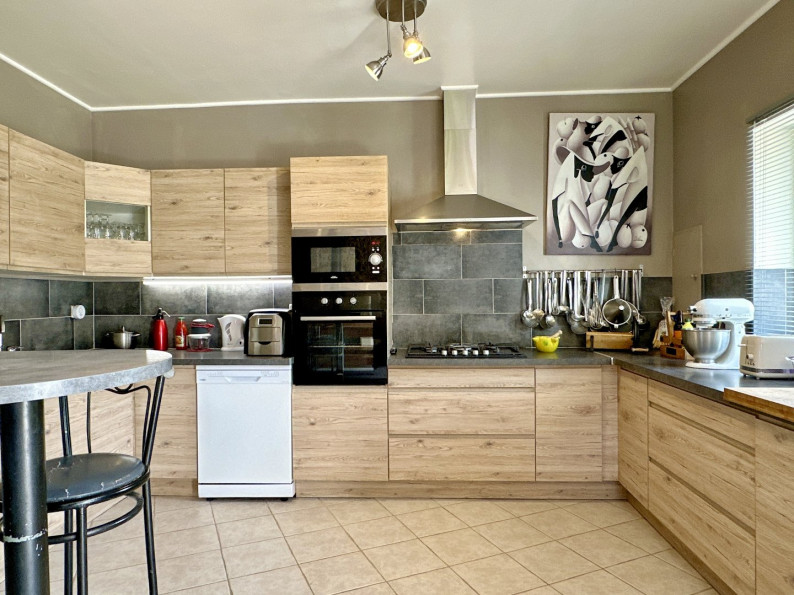 à vendre Maison de caractère Thezan Les Beziers - Photo 6