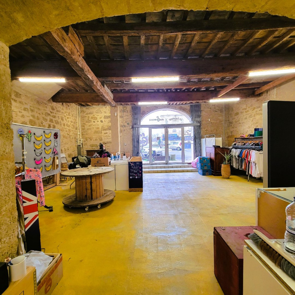à vendre Local commercial Pezenas - Photo 1