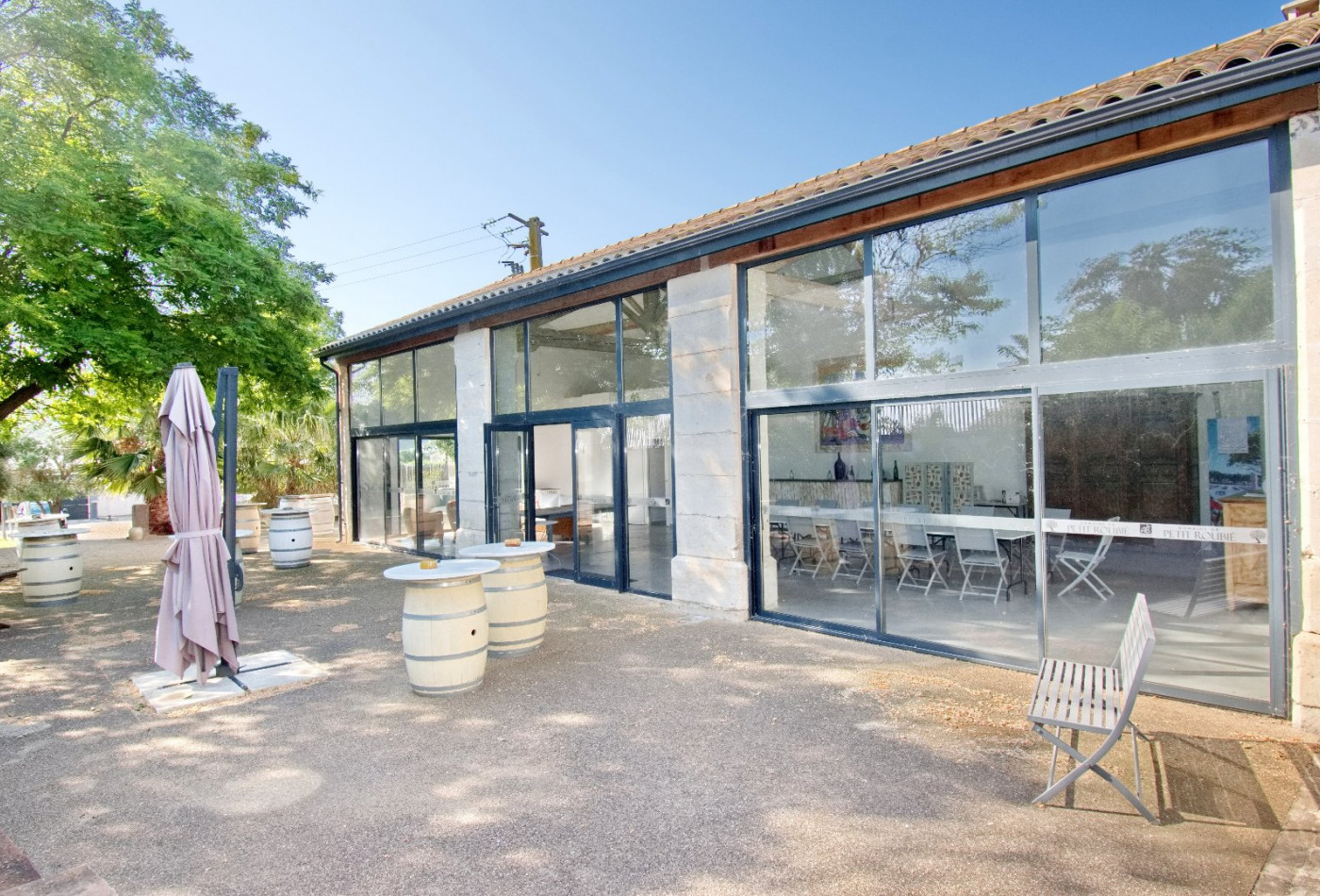 vente Domaine Pinet - Photo 2