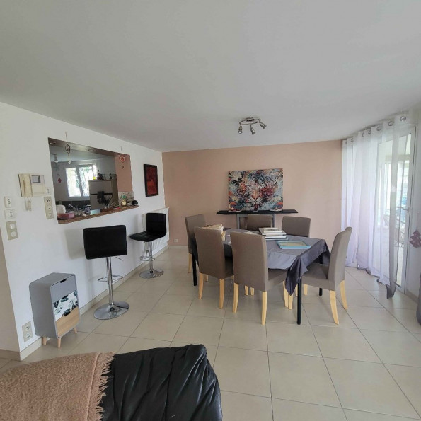 vente Maison Montbazin - Photo 7