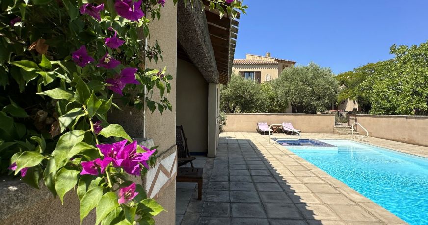 vente Villa d'architecte Saint Genies De Fontedit