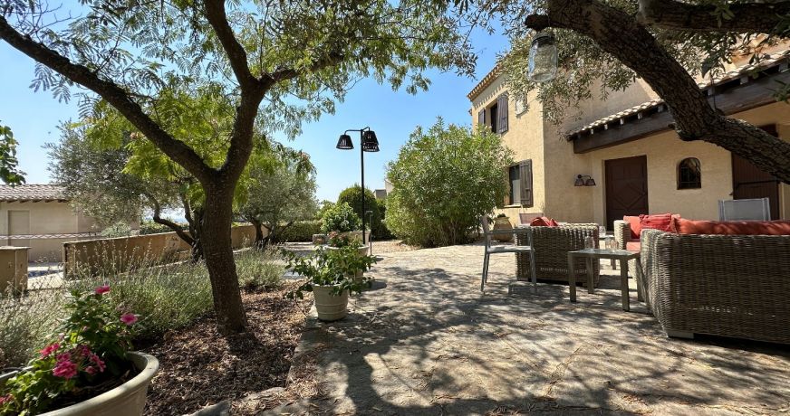 vente Villa d'architecte Saint Genies De Fontedit