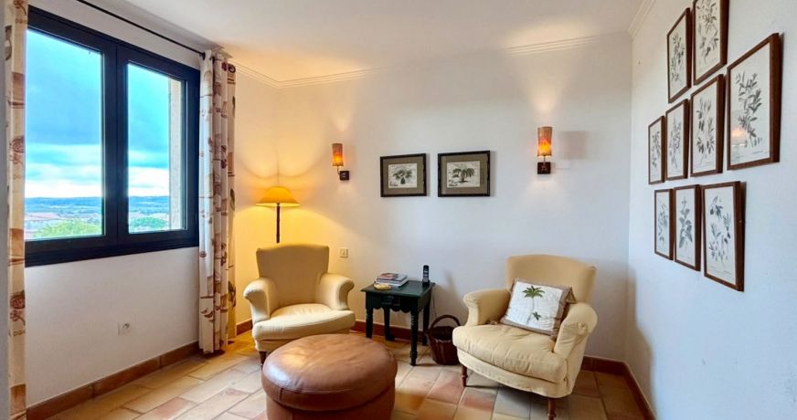 vente Villa d'architecte Saint Genies De Fontedit