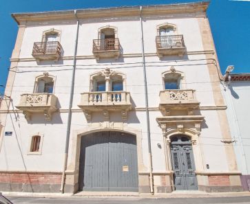à vendre Caux