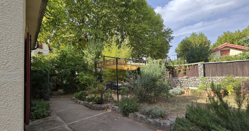 vente Maison Lamalou Les Bains