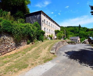 à vendre  Camares
