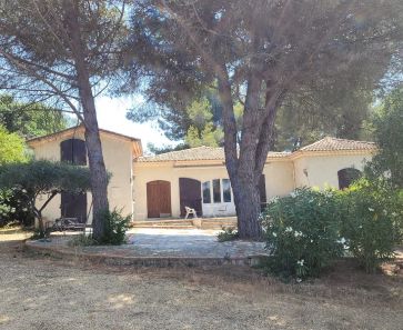 à vendre  Montagnac