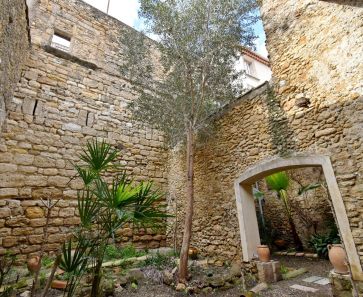 à vendre  Saint Genies De Fontedit
