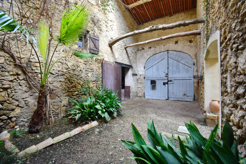 à vendre Maison de caractère Saint Genies De Fontedit - Photo 2