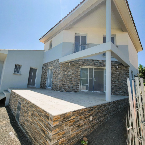 vente Maison Montblanc - Photo 1