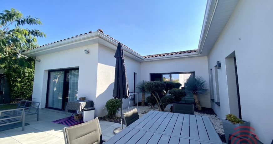 vente Villa d'architecte Servian