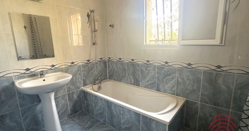 vente Villa Siran