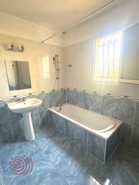 vente Villa Siran - Photo 8