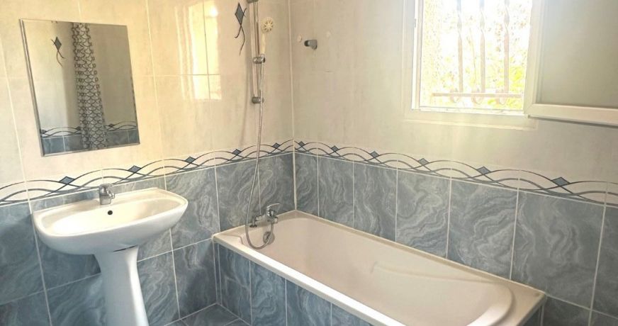 vente Villa Siran
