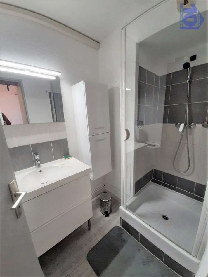 en location saisonnière Appartement Valras Plage - Photo 9