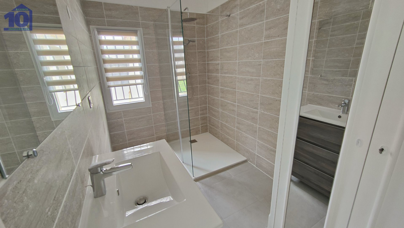 location Maison Villeneuve Les Beziers - Photo 6