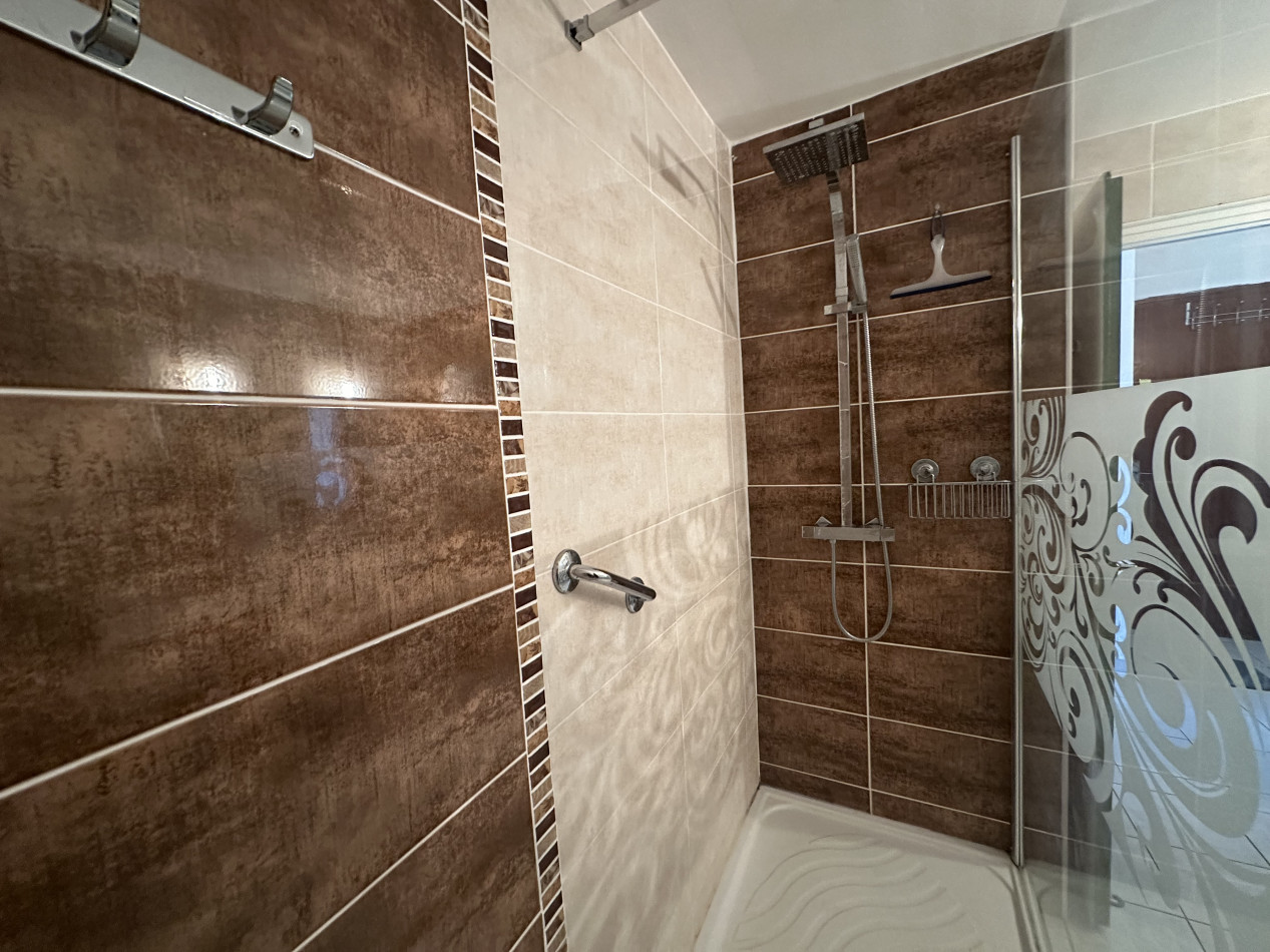 en location saisonnière Appartement Valras Plage - Photo 8