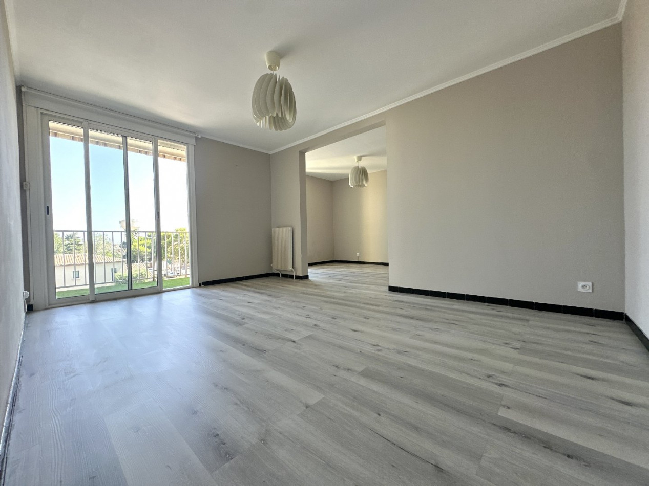 location Appartement Valras Plage - Photo 1