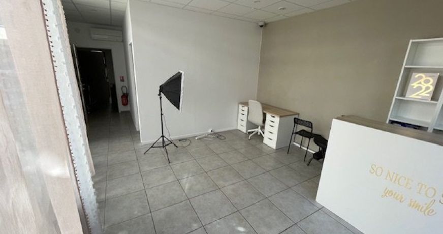 location Local commercial Castelnau Le Lez