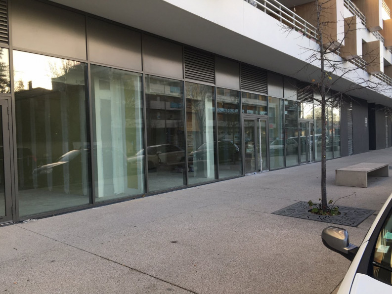 location Local commercial Castelnau Le Lez - Photo 4